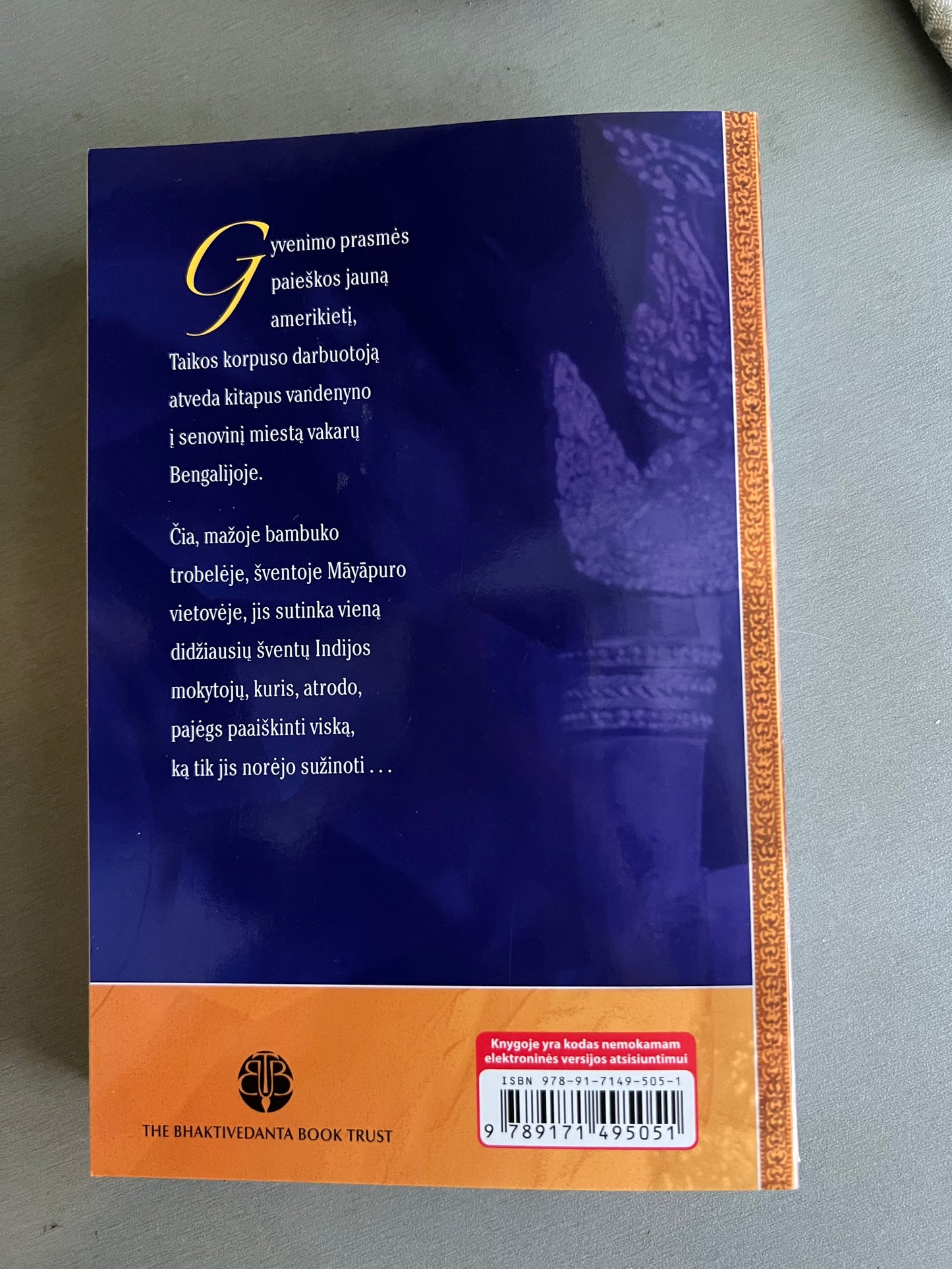 Knyga „Tobuli klausimai, tobuli atsakymai“ – dvasinis pokalbis apie Krišnos sąmonę - Ganapati