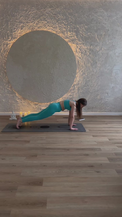 Joga "Koncentracija ir tvirtumas" susibalansavimui ir visapusiškai stiprybei. + Magiška shavasana